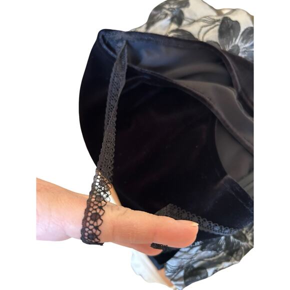 PATRA Velvet Maxi Dress Size 14 Black Floral Whimsygoth Y2K Stretch Made In USA - Picture 13 of 15